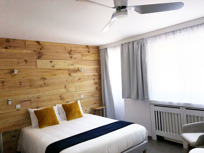 Bedroom 2, Hotel du Lac d'Arjuzanx, Landes
