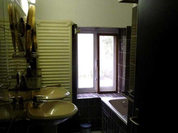 Bathroom 3, Home in Comblain-au-Pont, Liège