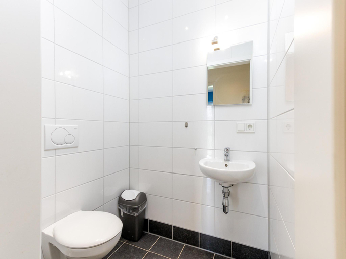 Bathroom 3, Luxusbungalow im Campingpark, Eifelkreis Bitburg-Prüm