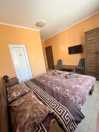 Others 2, Guesthouse Zornitsa, Hisar