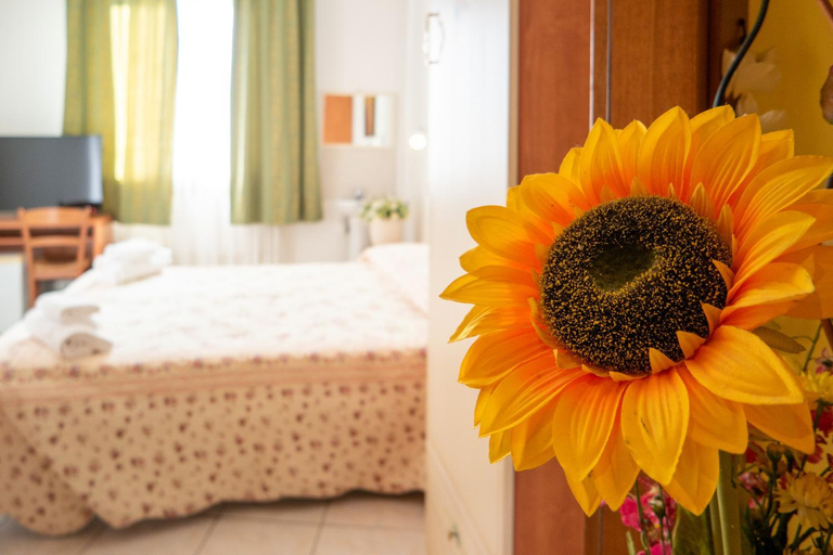 Bedroom 2, Hotel Nuova Aurora, Venezia