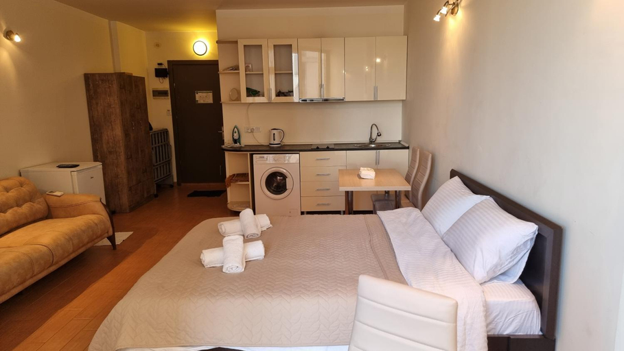 Others 2, Sea View Apartment near Grand Mall, Batumi