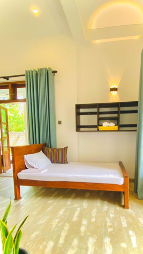 Bedroom 2, Simplex Sea Place, Tangalle