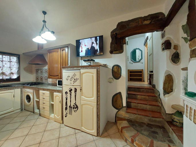 Kitchen 2, two-room apartment with parking space, Livorno