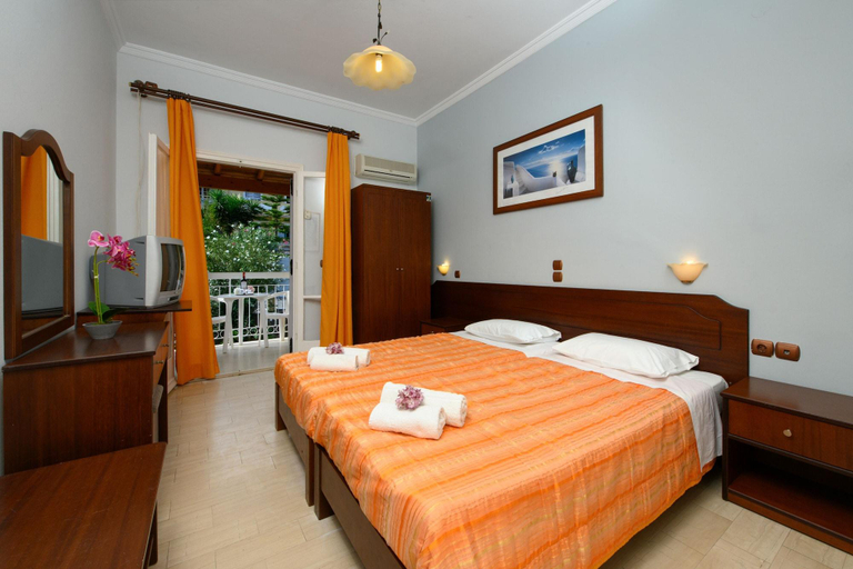 Bedroom 4, Marina Apartments, Ionian Islands