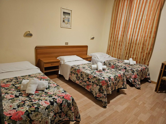 3, Hotel Liberty, Pistoia