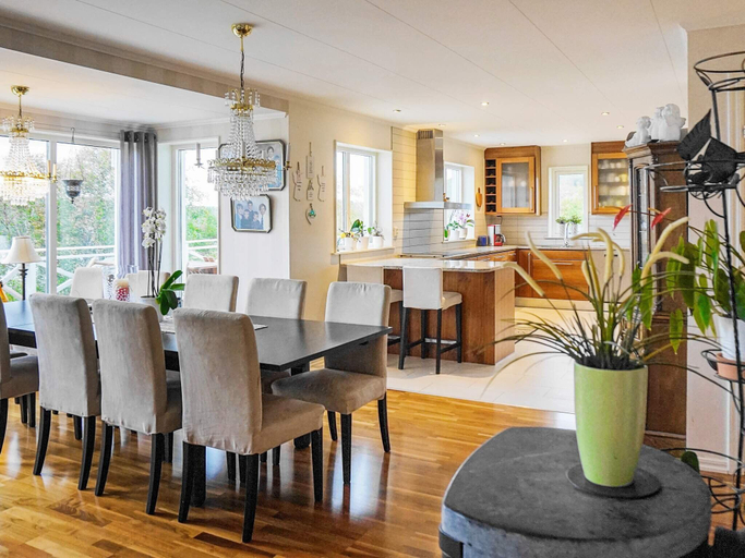 Food & Drinks, person holiday home in KLOVEDAL, Tjörn