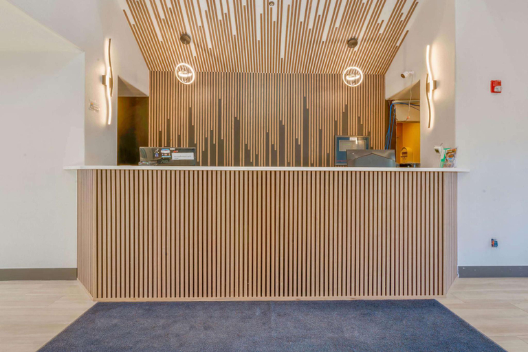 Public Area 3, Days Inn by Wyndham Thornton, Adams