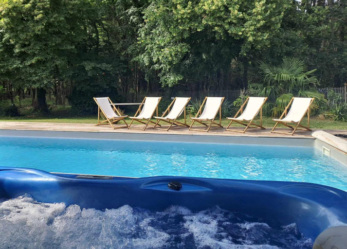 Others 4, Domaine de Cachaou Logis du Pujeau sauna & spa piscine chauffee, Gironde