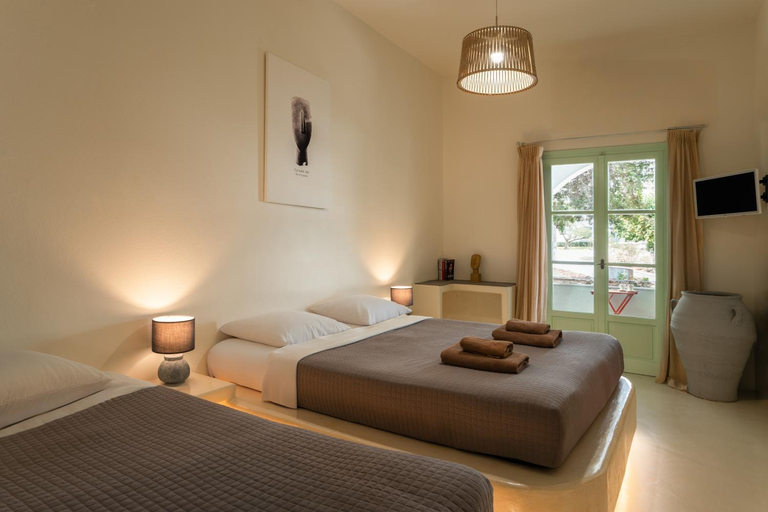 Bedroom 2, Orion, South Aegean