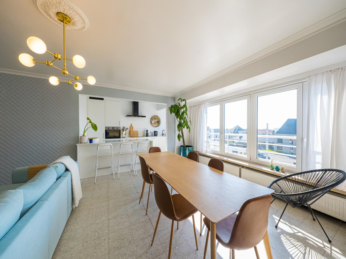 Others 3, Apartment with 3 bedrooms near the sea, West-Vlaanderen