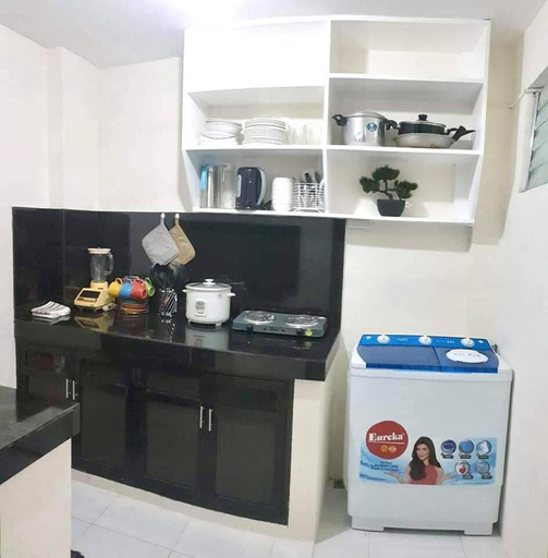 Others 5, Kiwi Transient House , Mabalacat