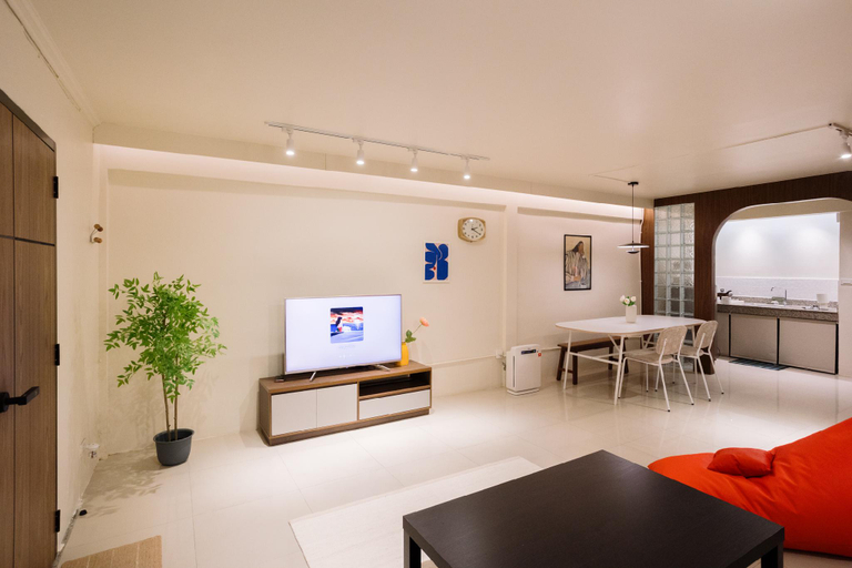 Public Area, Liver Bird Ratchada, Huai Kwang