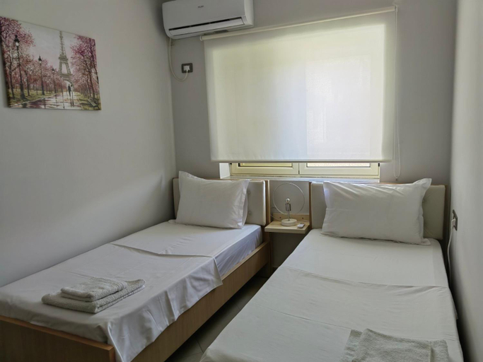 Bedroom 3, Holiday Apartment In Saranda - 003 With Balcony, Sarandës