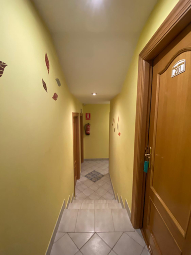 Others 5, Hostal Monica, Burgos
