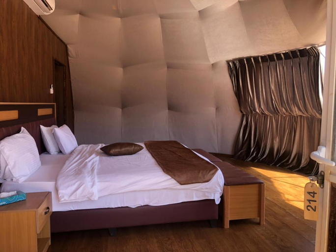 Others 3, Al Sultana Luxury Camp, Quaira