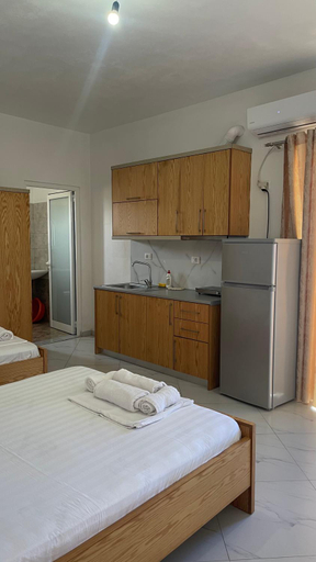 Bedroom 2, Olympia Guesthouse, Sarandës