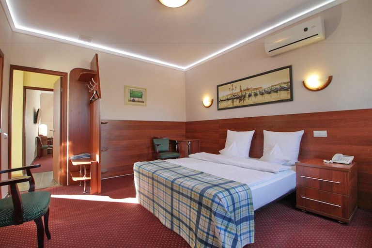 Others 3, Hotel NeChaev, Novousmanskiy rayon