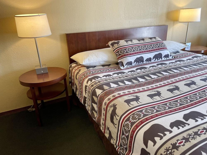 Bedroom 2, Wolf Creek Lodge, BW Signature Collection, Rio Grande
