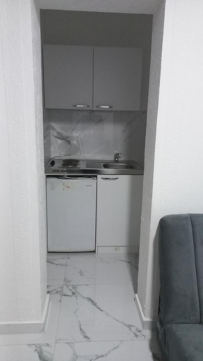 Others 3, Apartments Armini
