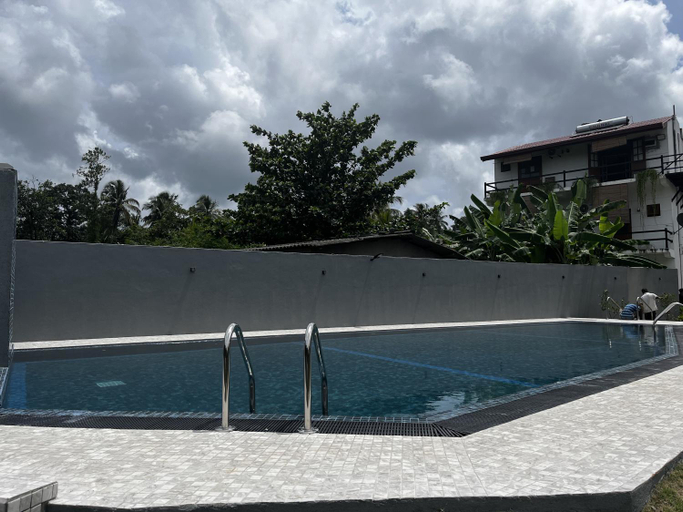 Exterior view 2, Hotel Vish Ceylon, Kaduwela