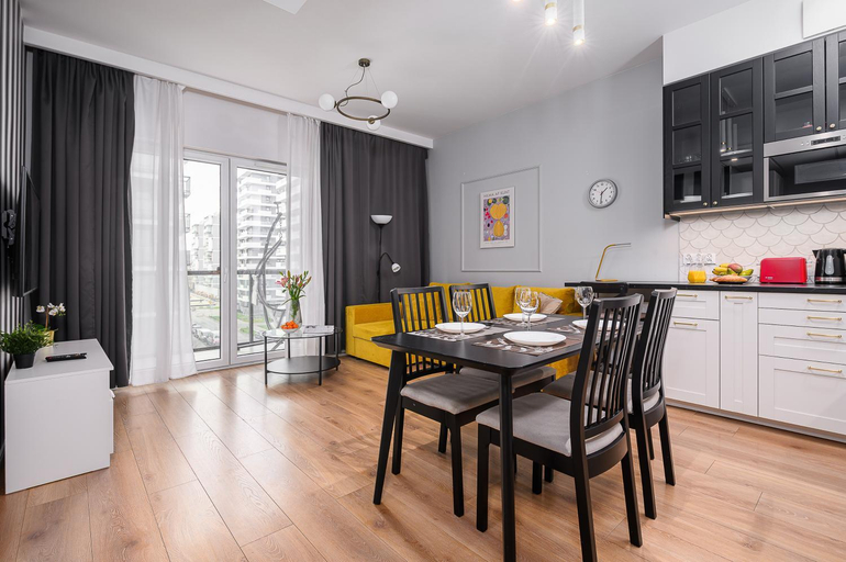 Others 5, Prymasa Tysiaclecia - P&O Serviced Apartments, Warsaw