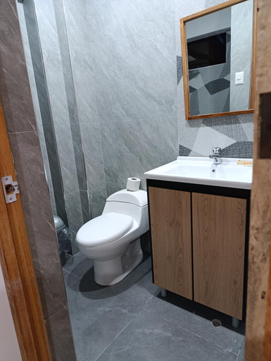 Bathroom 2, Hospedaje Velilu, Ica