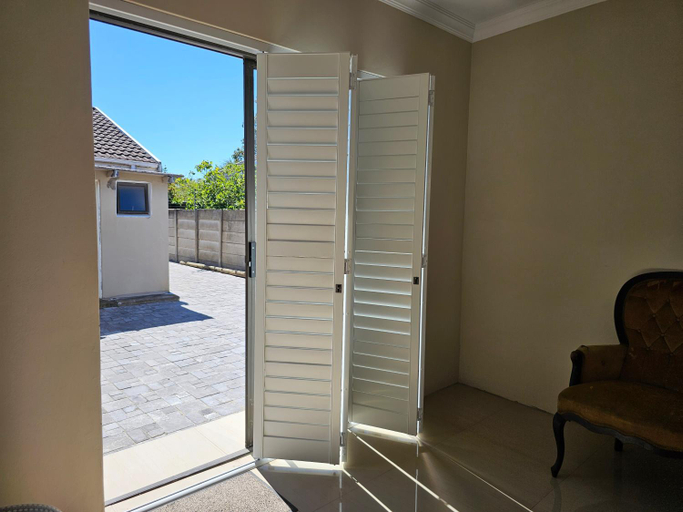 Others 5, Walmer Hideaway, Nelson Mandela Bay