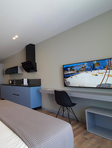 Bedroom, LOOKOUT Apartments 3, Sarandës