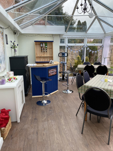 Others 5, The Rosefield, Dorset