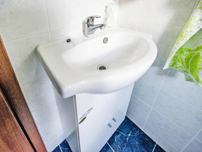 Bathroom 3, Apartment in Starigrad near Paklenica Park, Starigrad