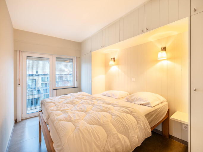 Bedroom 3, Apartment on Belgian Coast with Sea Views, West-Vlaanderen