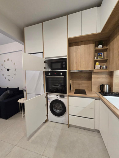 Others 4, Luxe Haven Suites 1, Central Macedonia