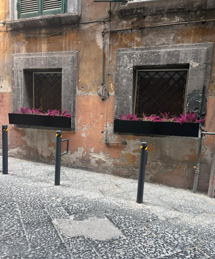 Exterior & Views 2, Ai 13 Gradoni di Chiaia, Napoli
