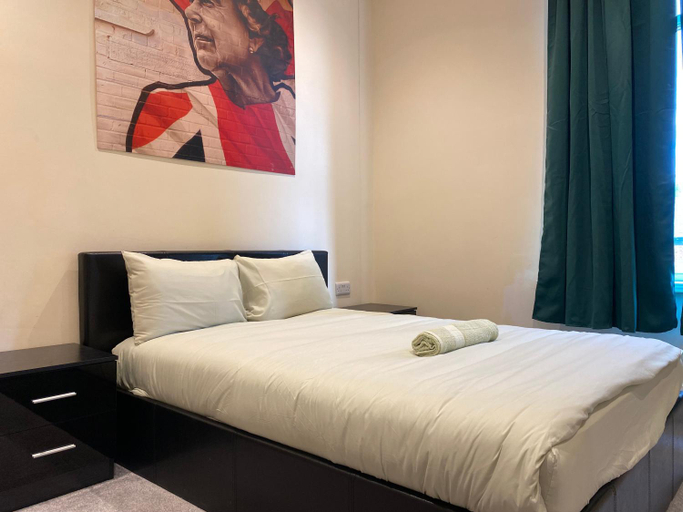 Bedroom 2, Springfield Guesthouse, Blackburn with Darwen