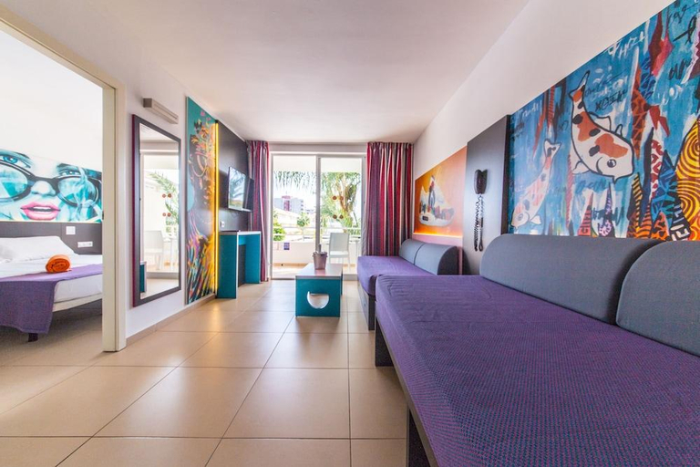 Bedroom 3, FERGUS Club Mallorca Waterpark, Baleares