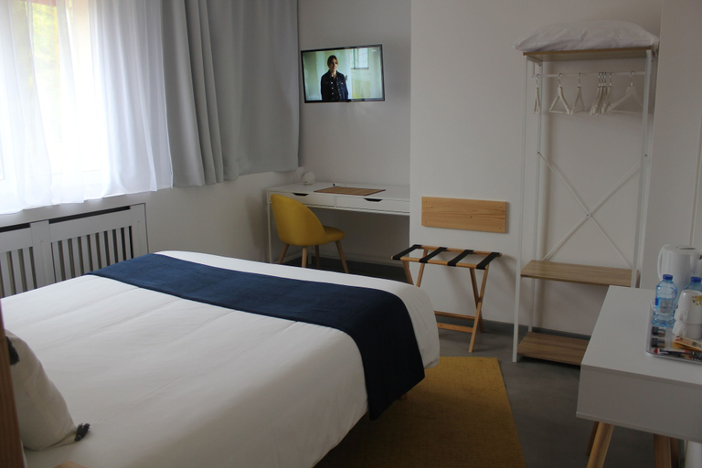 Bedroom 4, Hotel du Lac d'Arjuzanx, Landes
