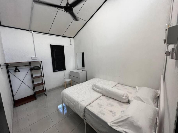 Bedroom 2, Pondok Baba, Kota Bharu