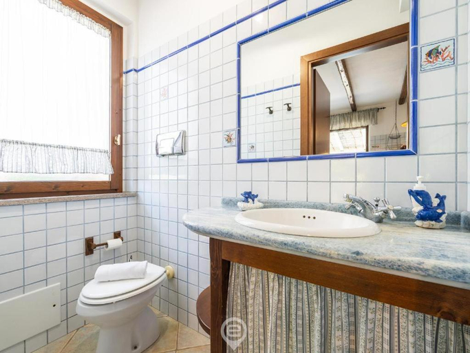 Bathroom 3, Casa di Greta, Carbonia-Iglesias