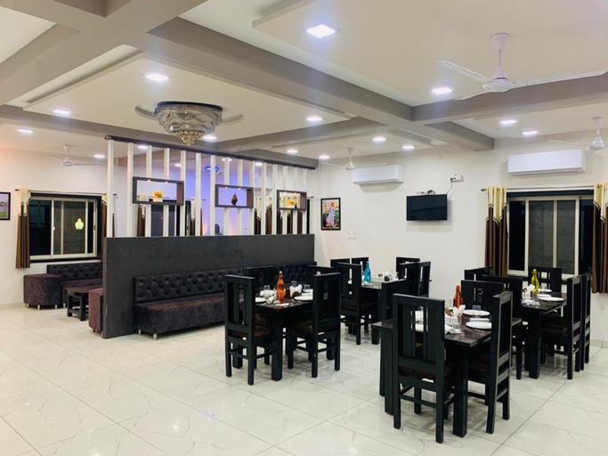 Food & Drinks 3, Mangalam Bagh, Pali