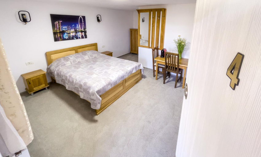 Bedroom 2, Han Pizza&Pasta, Domnesti