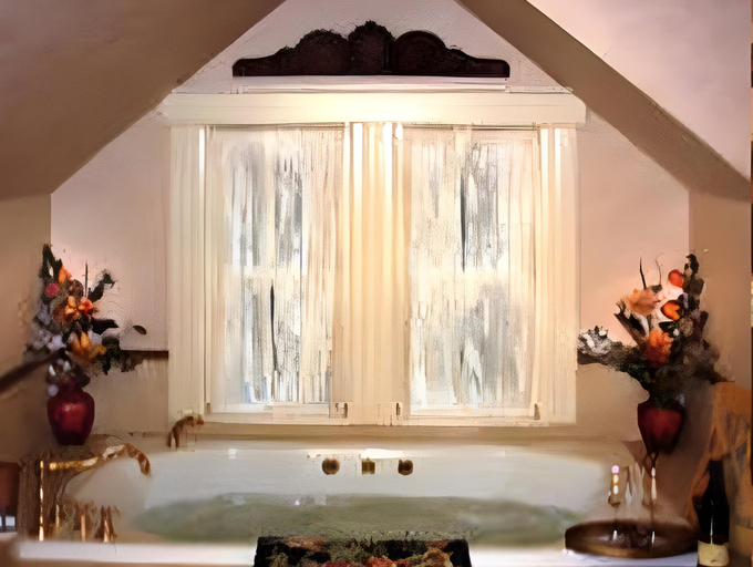 Bathroom 2, Calderwood Inn, Sonoma