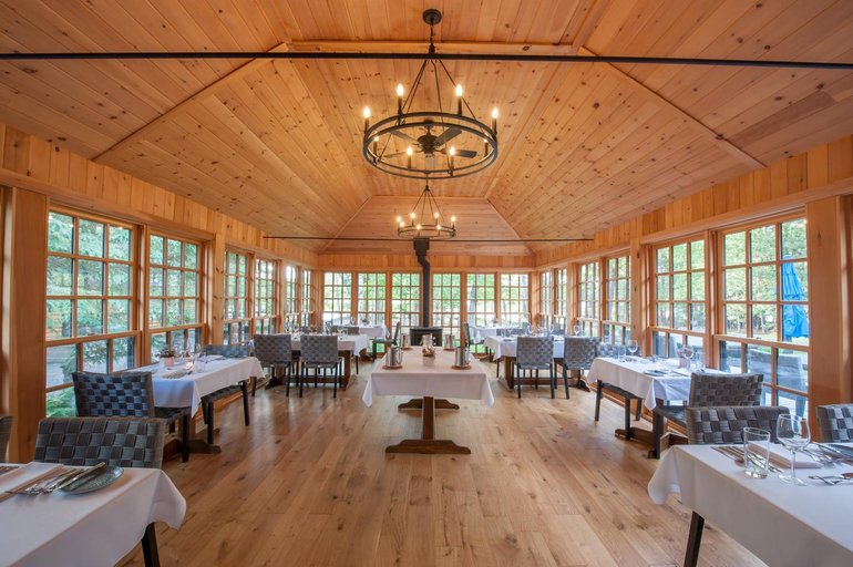 Food & Drinks 5, Haliburton Post House, Haliburton