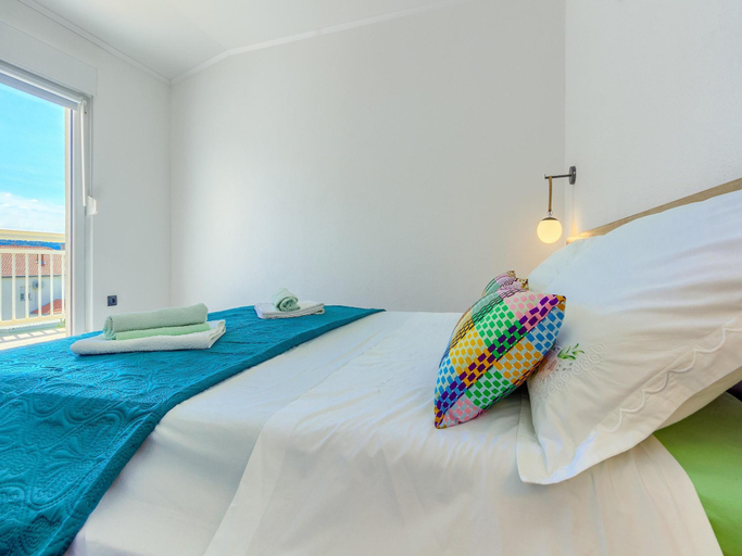 Bedroom 2, Sea-view apartment in Kastel, Kaštela