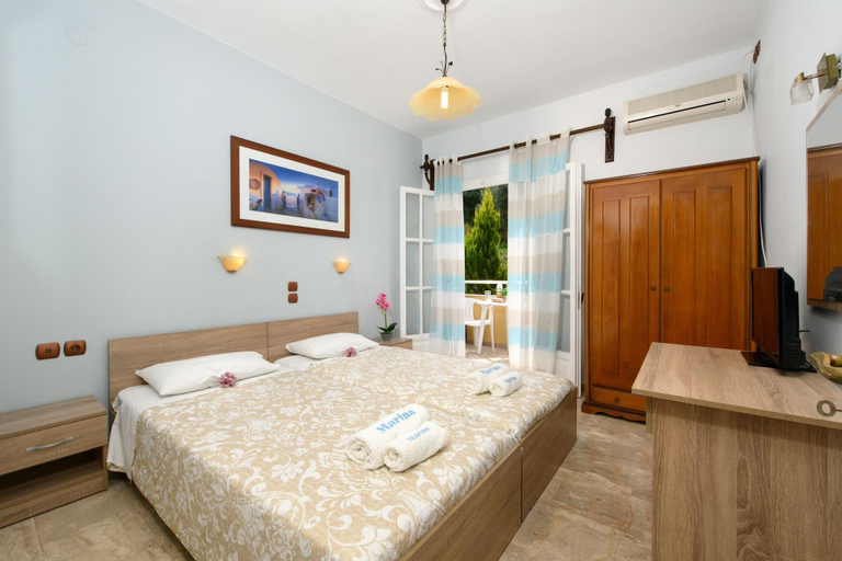 Bedroom 2, Marina Apartments, Ionian Islands