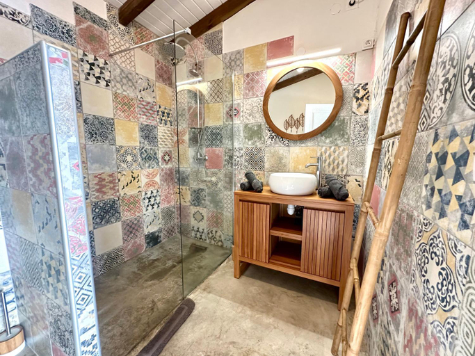 Bathroom 3, Villa Ô Perchée, Pointe-Noire