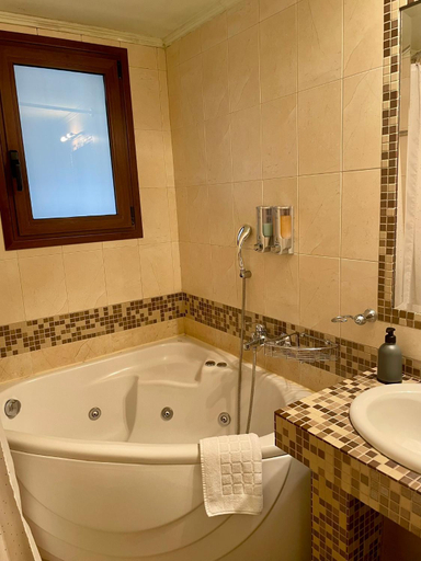 Bathroom 5, Guesthouse Stemnitsa, Peloponnese