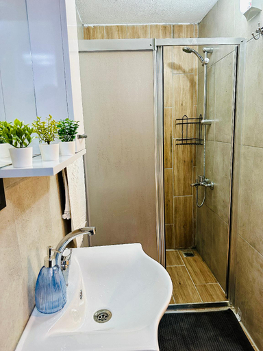 Bathroom 3, Gelidonya Pansiyon, Kumluca