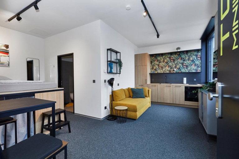 Others 4, miniLOFT apartments Leonding - 24h Self-Check-in - free parking, Linz Land