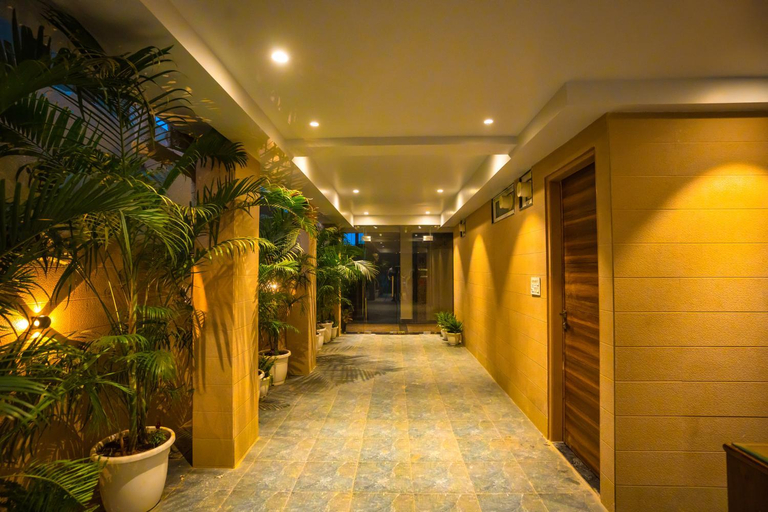 Others 5, Aarna house, Jaipur